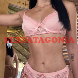 Escort KIARA    CALIENTE